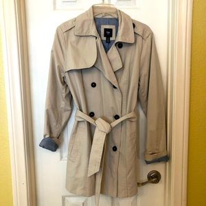 GAP khaki trench coat.